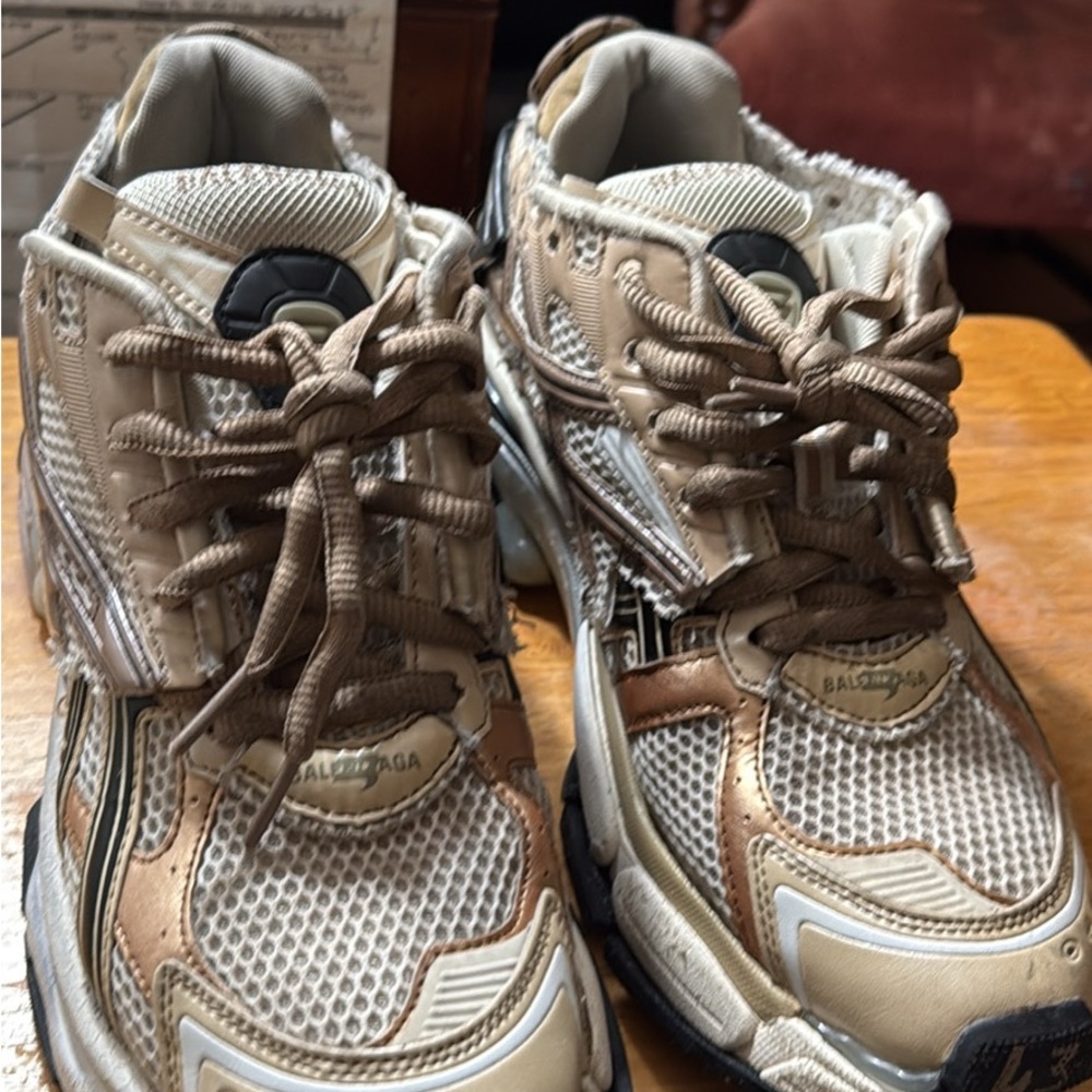 Balenciaga track runners size 10